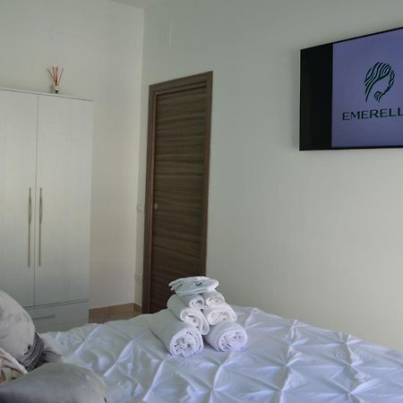 Emerella Guest House Siderno Beach 外观 照片