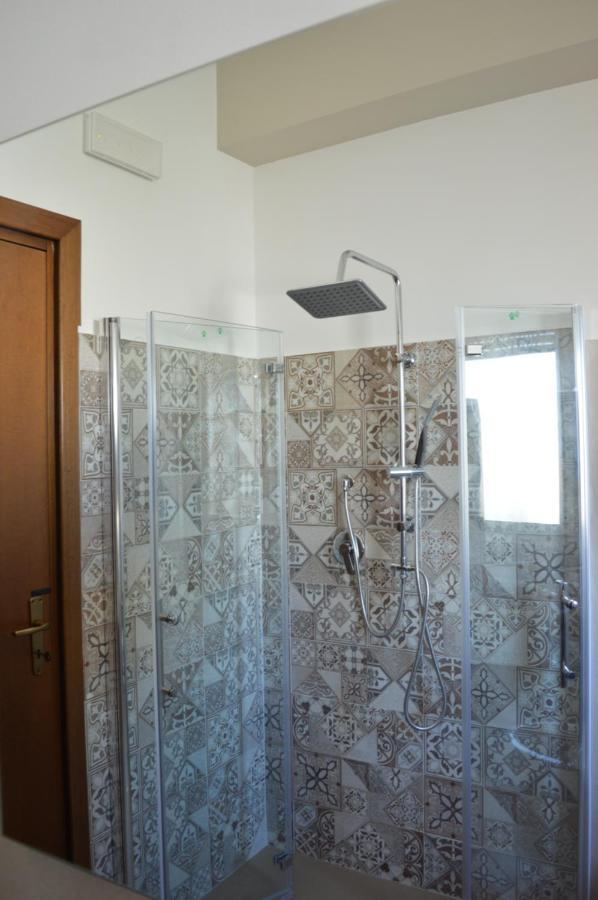 Emerella Guest House Siderno Beach 外观 照片